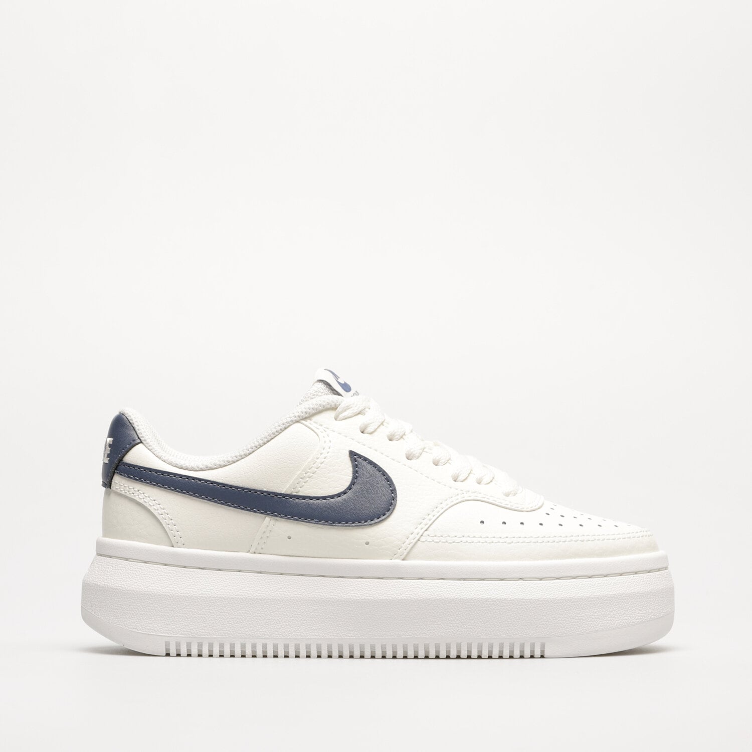 NIKE COURT VISION ALTA