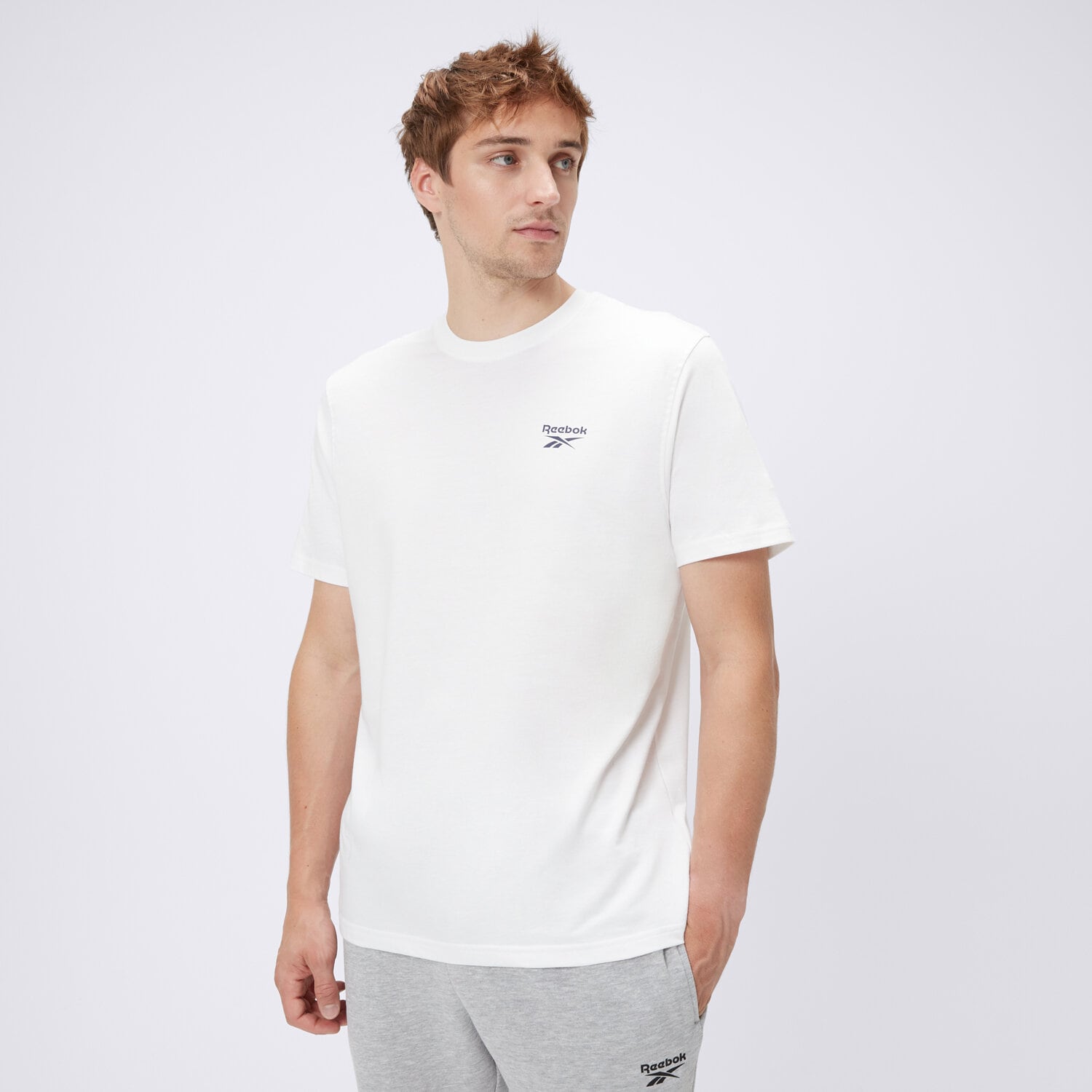 REEBOK T SHIRT CODY SMALL LOGO CREW NECK