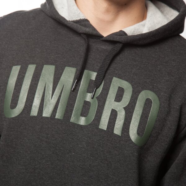 Bluza męska UMBRO BLUZA GRAPHIC OH HOODED 63138u1ap kolor czarny