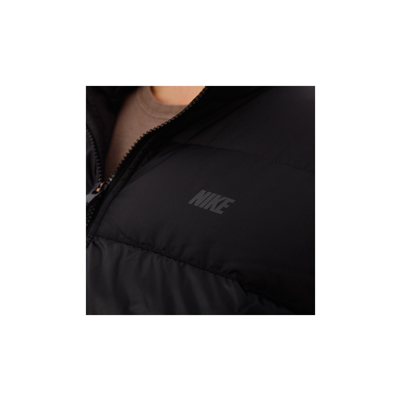 Kurtka zimowa męska NIKE KURTKA ALLIANCE JACKET 550 541472010 kolor czarny