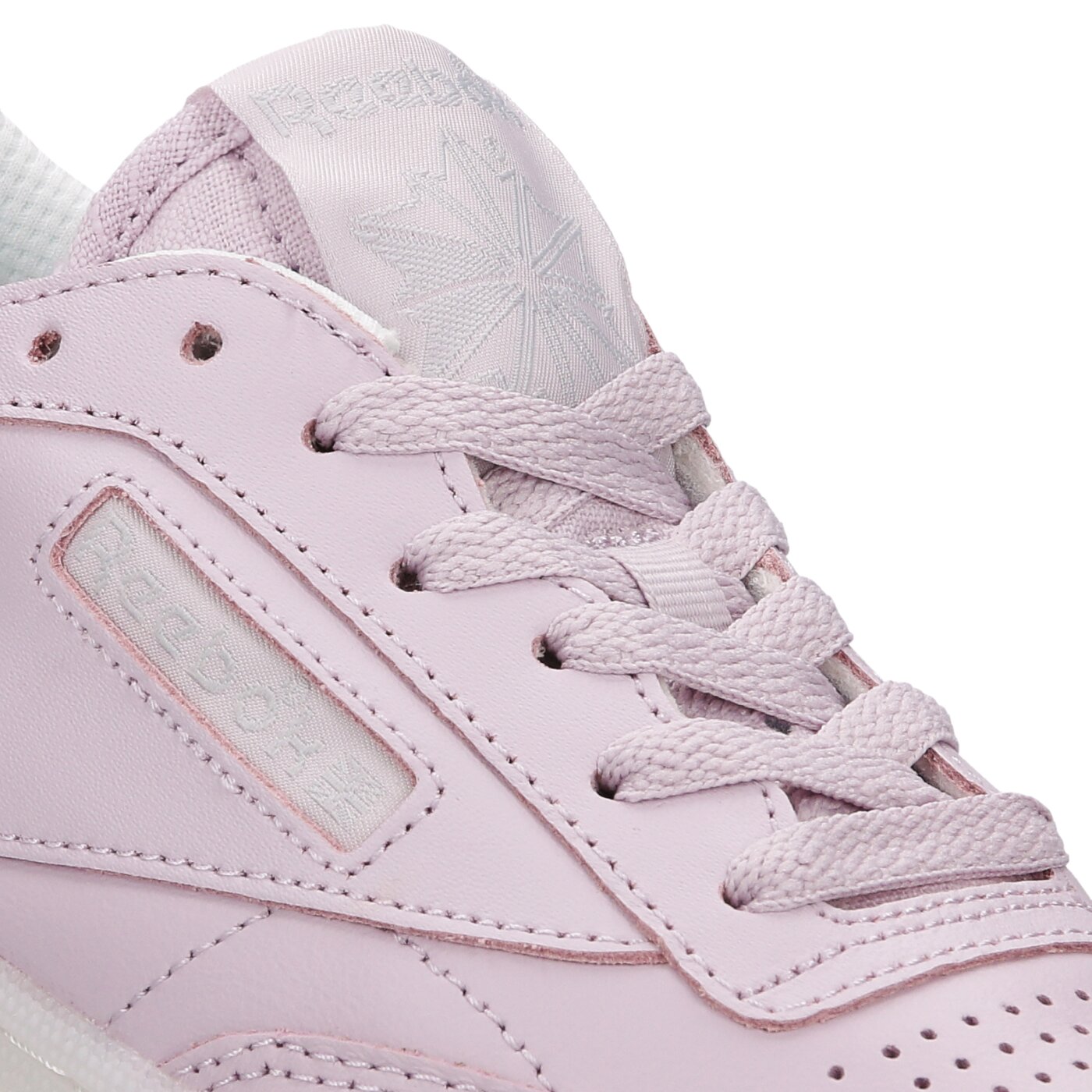 Buty sportowe damskie REEBOK CLUB C 85 ON THE COURT bd4463 kolor różowy