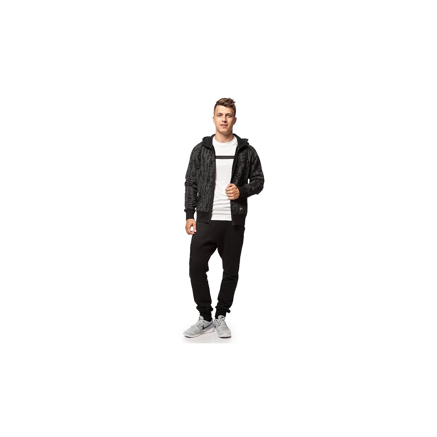Bluza męska NIKE BLUZA FC AW77 FZ HOODY 688010010 kolor czarny