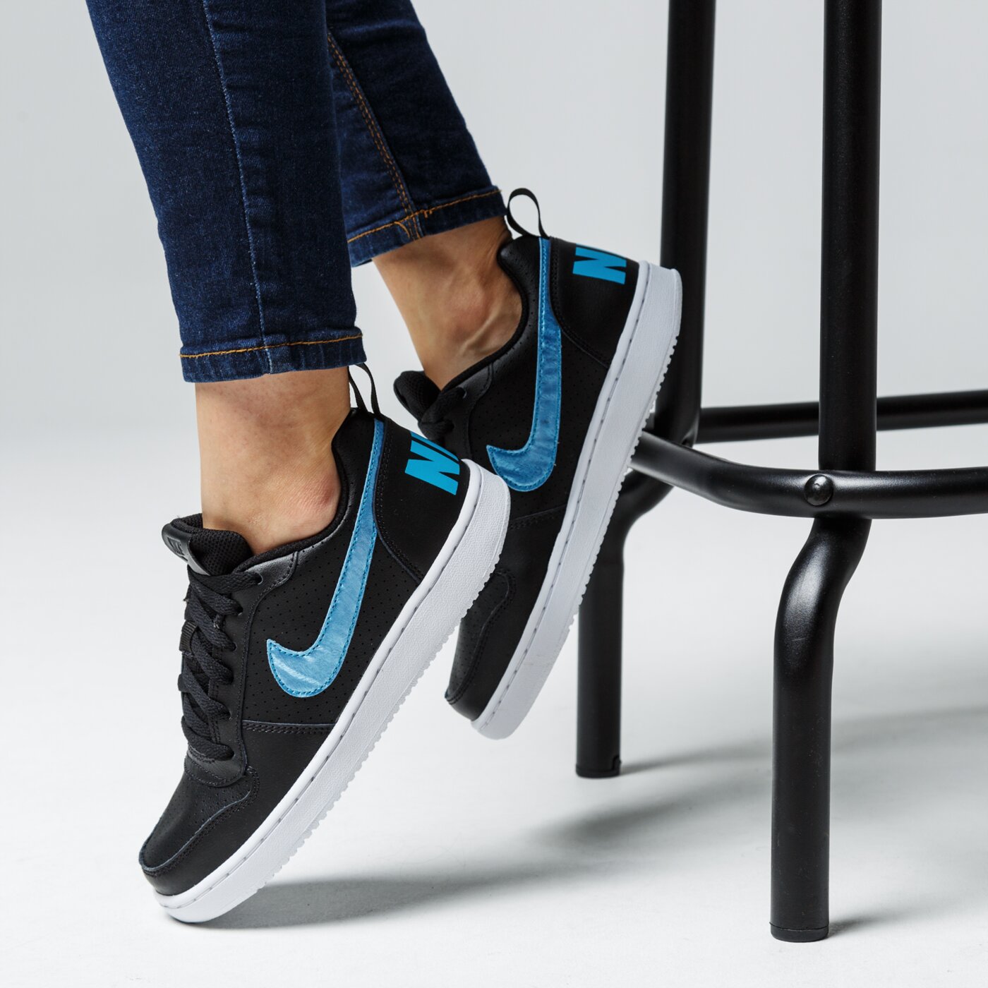 Buty dziecięce NIKE COURT BOROUGH LOW EP (GS) bv0745-001 kolor czarny