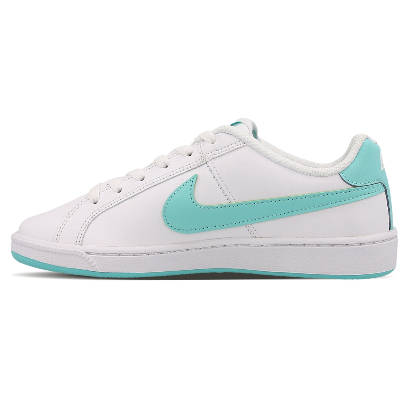 Buty sportowe damskie NIKE WMNS COURT ROYALE 749867131 kolor biały