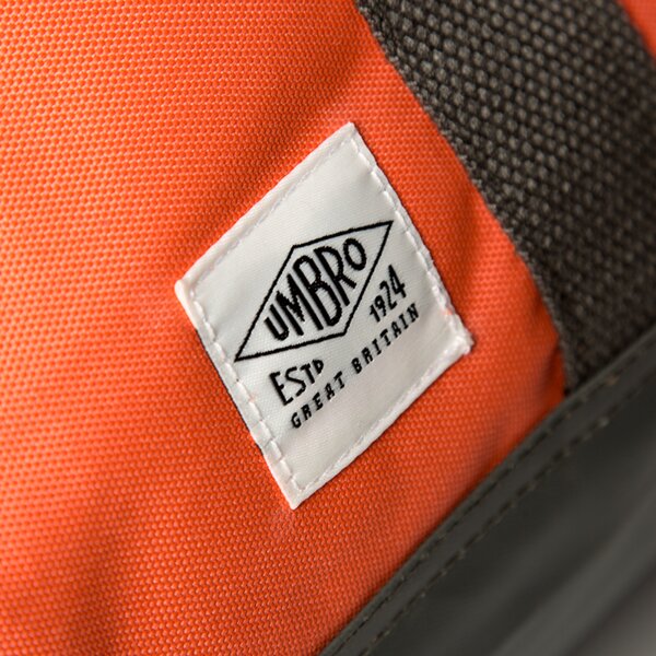 Torba sportowa damska UMBRO TORBA HOLDALL ORANGE 30583udvm kolor pomarańczowy