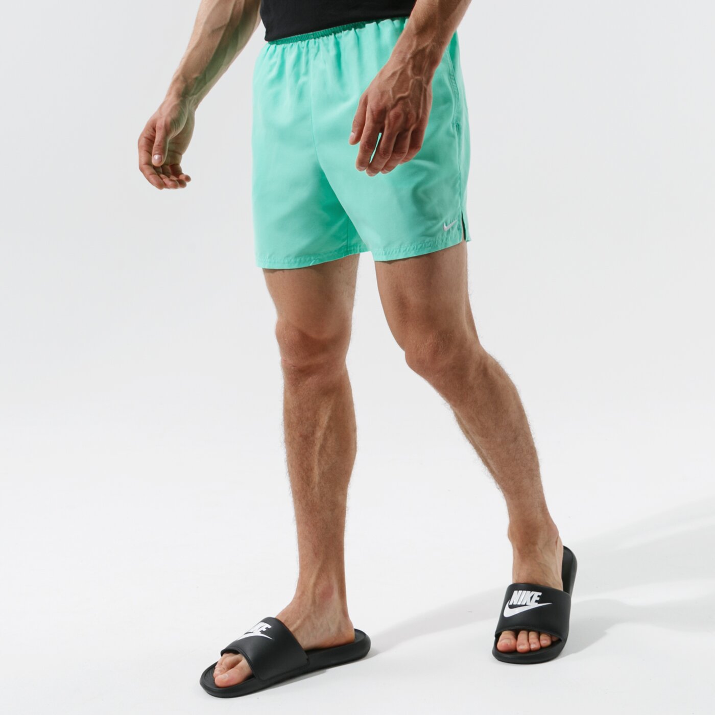Kąpielówki męskie NIKESWIM SZORTY NIKE ESSENTIAL nessa560315 kolor zielony