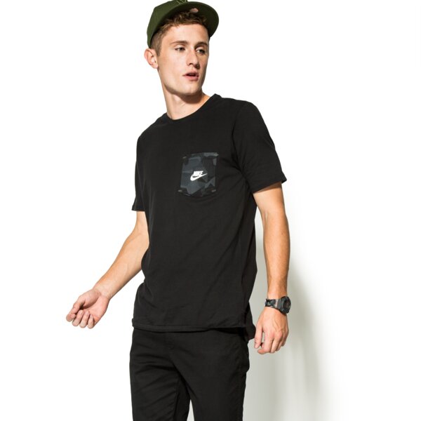 Koszulka męska NIKE T-SHIRT NIKE TEE-DROP HEM POCKET 805208010 kolor czarny
