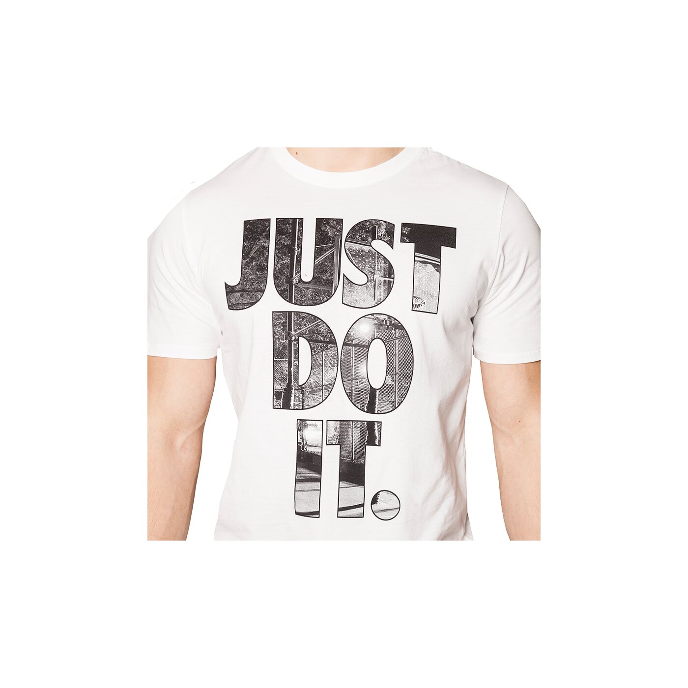 Koszulka męska NIKE T-SHIRT TEE-JDI PHOTO FIL 739357100 kolor biały