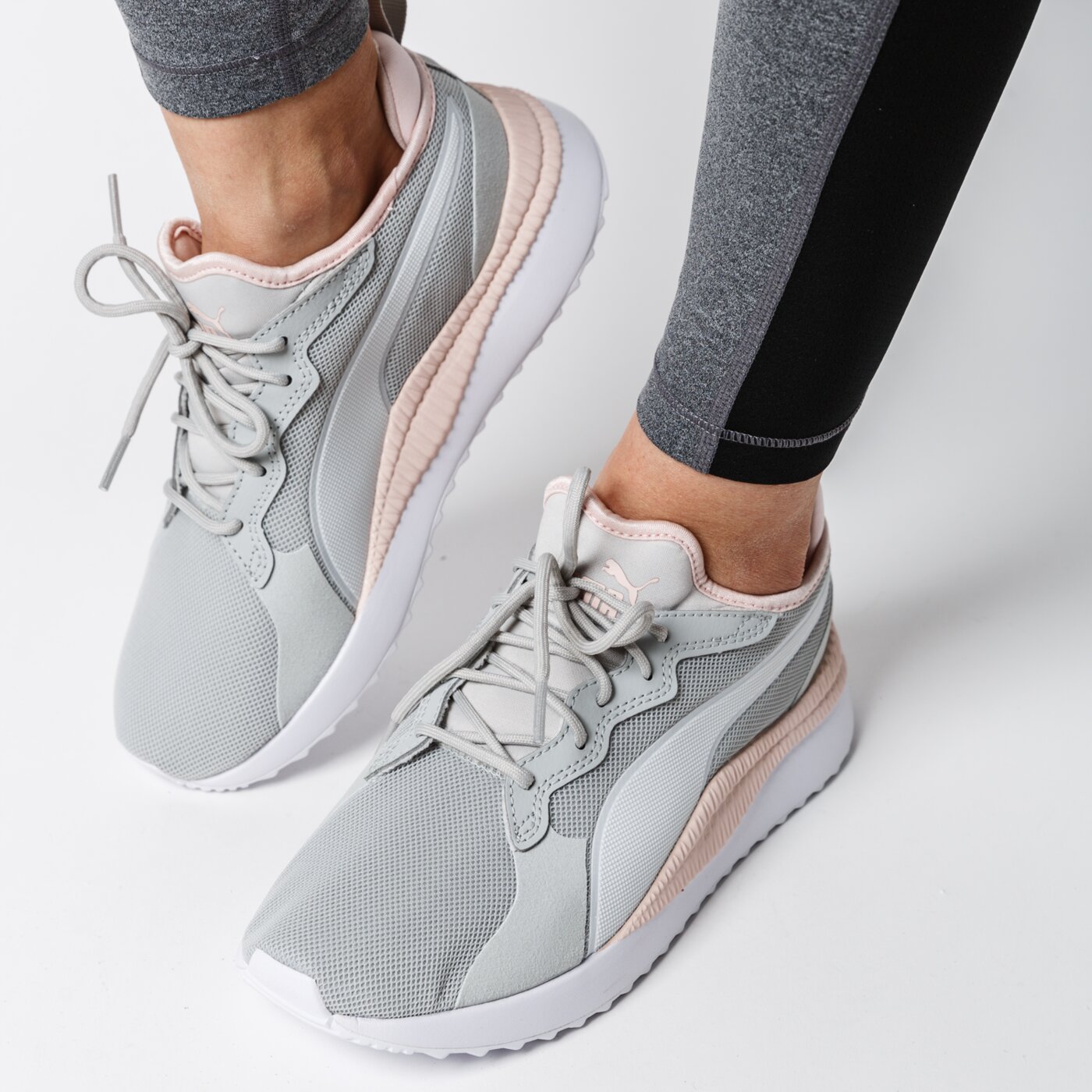 Buty do biegania damskie PUMA PACER NEXT 36370311 kolor szary