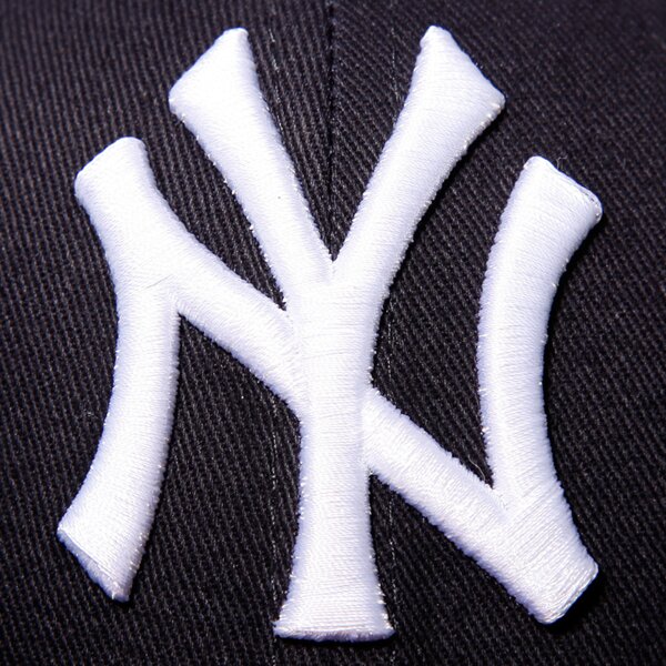 Czapka z daszkiem damska NEW ERA MLB NEW YORK YANKEES 9FIFTY CAP NY YANKEES 10531953 kolor granatowy